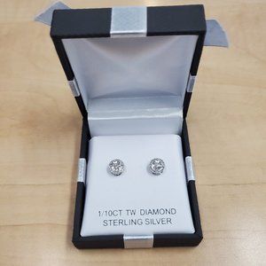 1/10 CT TW Double Halo Diamond Stud Earrings - Ste